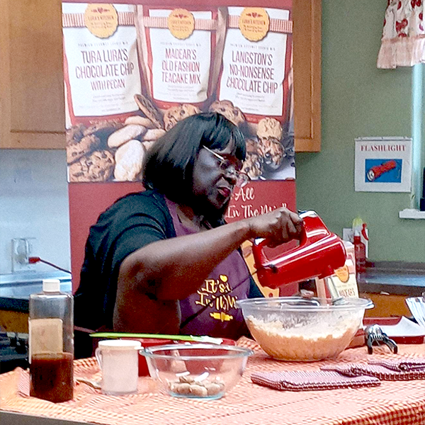 Lura Ball baking her family cookie mix recipes, from her family business, Lura’s Kitchen